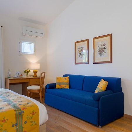 Hotel Villa Ottone 포르토페라이오 외부 사진