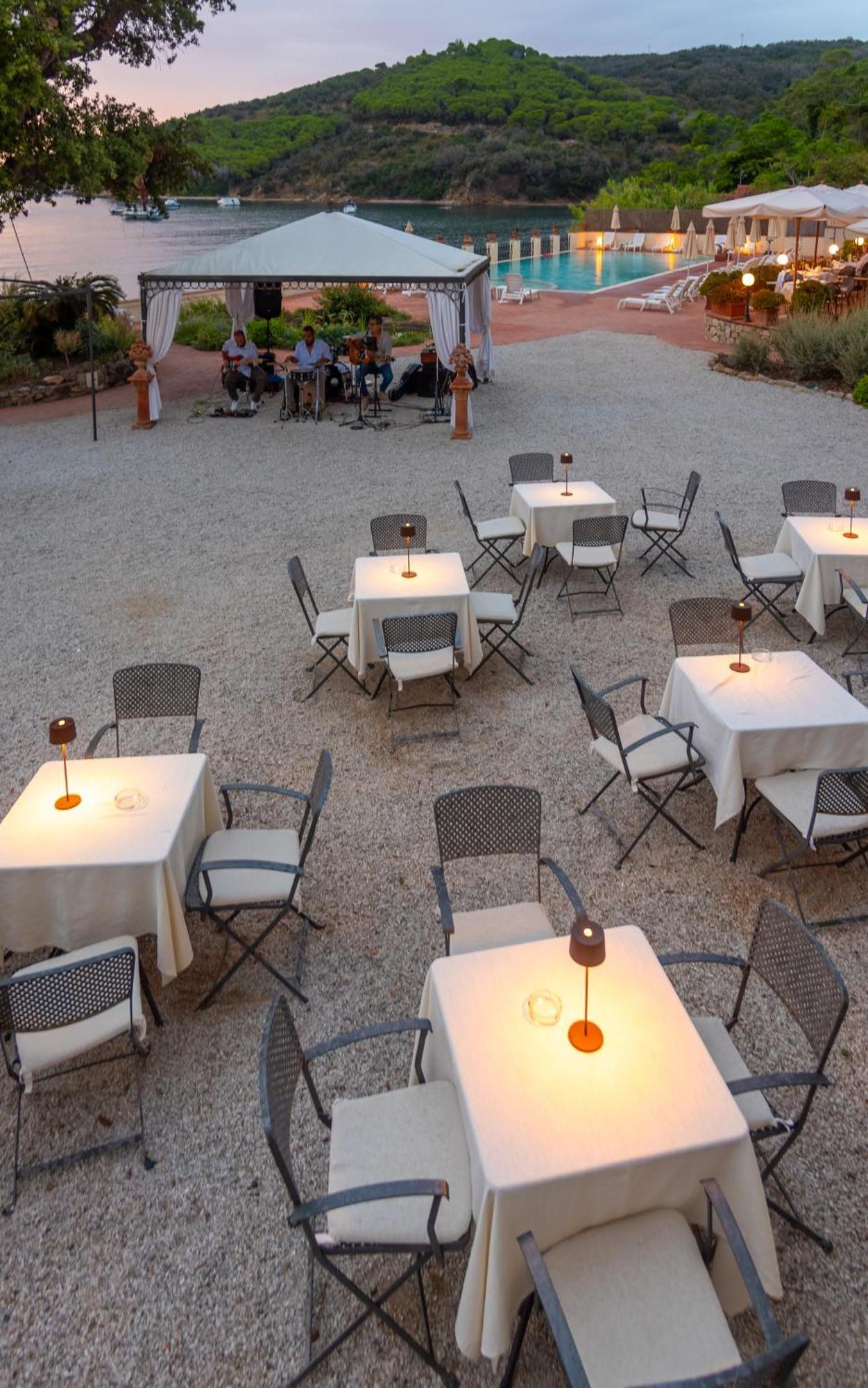 Hotel Villa Ottone 포르토페라이오 외부 사진