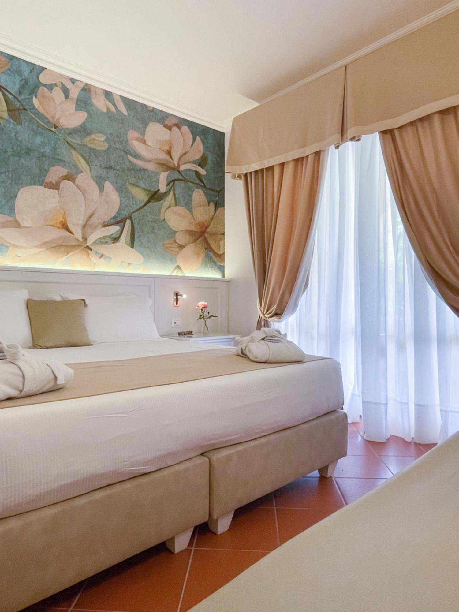 Hotel Villa Ottone 포르토페라이오 외부 사진