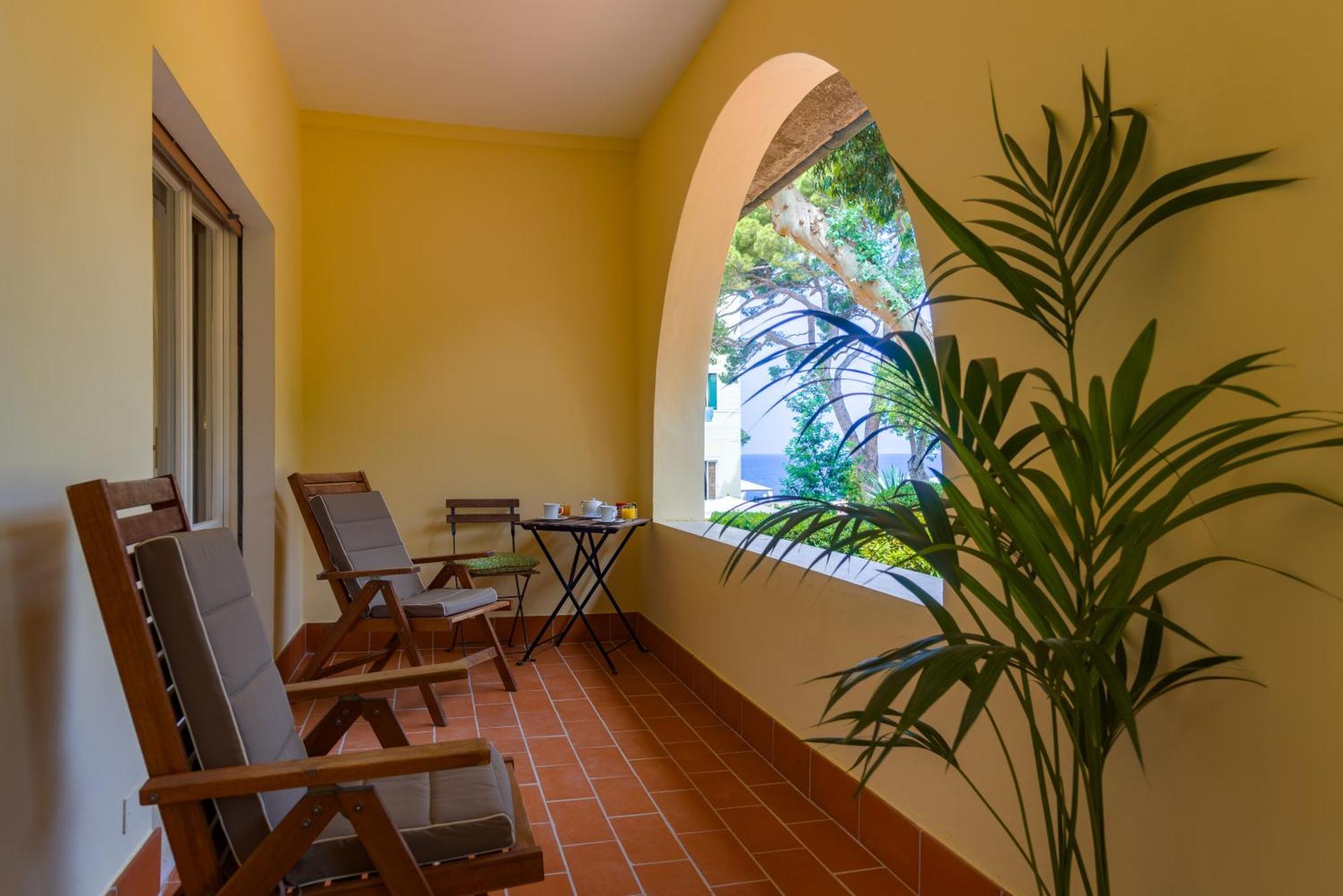 Hotel Villa Ottone 포르토페라이오 외부 사진
